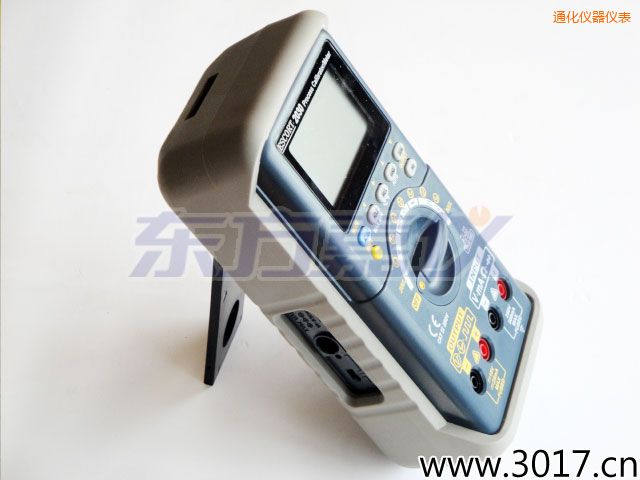 ͨ�����Ͷ๦�ܶ���һ�^��У��(zh��n)�x